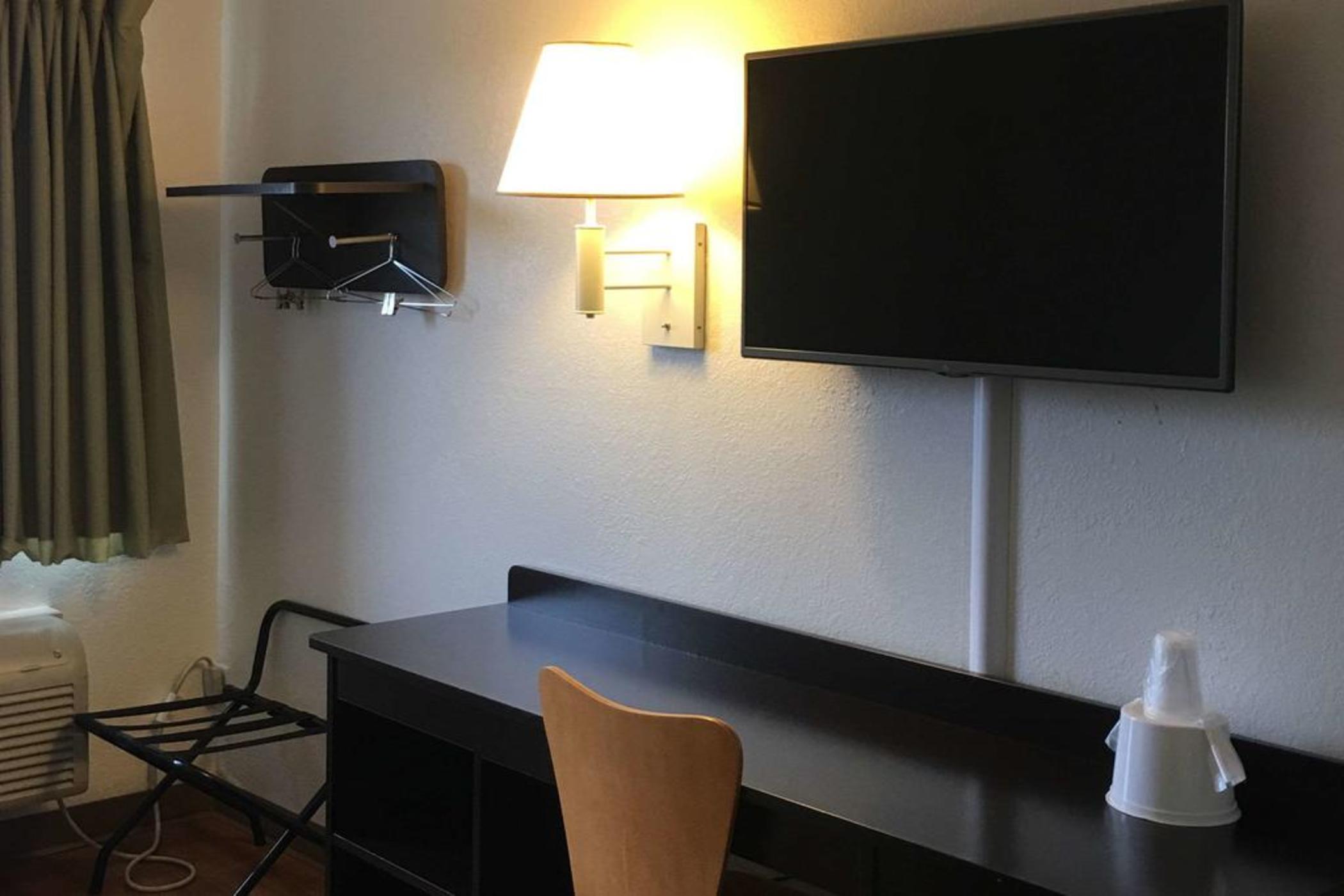 Americinn By Wyndham Madison Wi Bagian luar foto