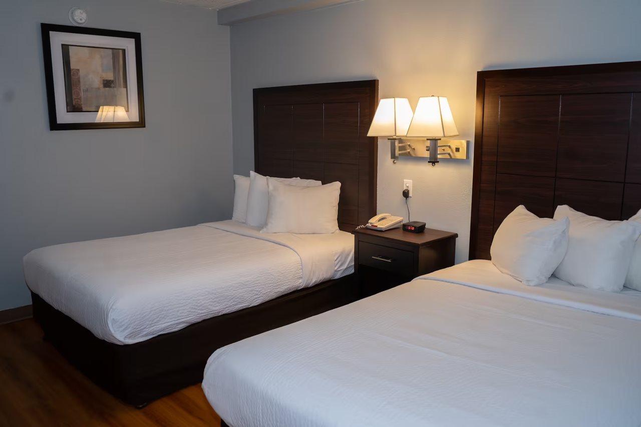 Americinn By Wyndham Madison Wi Bagian luar foto